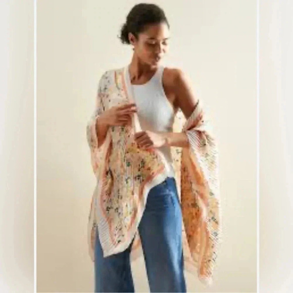 Banana Republic CRINKLE PRINT WRAP - Picture 5 of 5